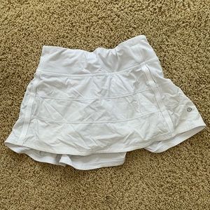 LULULEMON WHITE TENNIS SKIRT